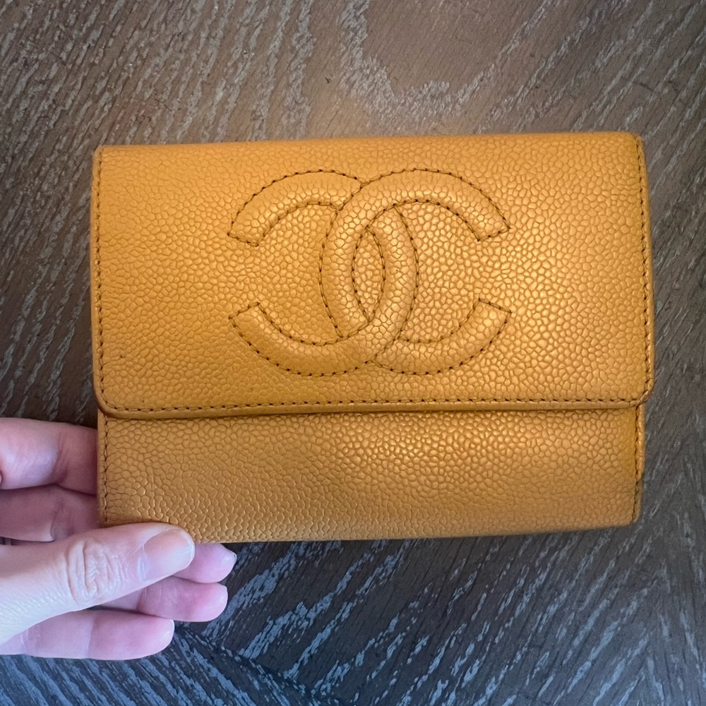 Authentic Vintage CHANEL Wallet